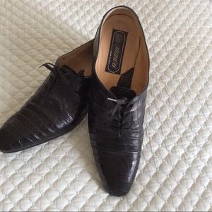 Men’s Authentic Baby Alligator lace up Dress Shoes